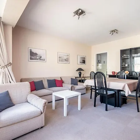 Apartment Nominoe 9e Etage *